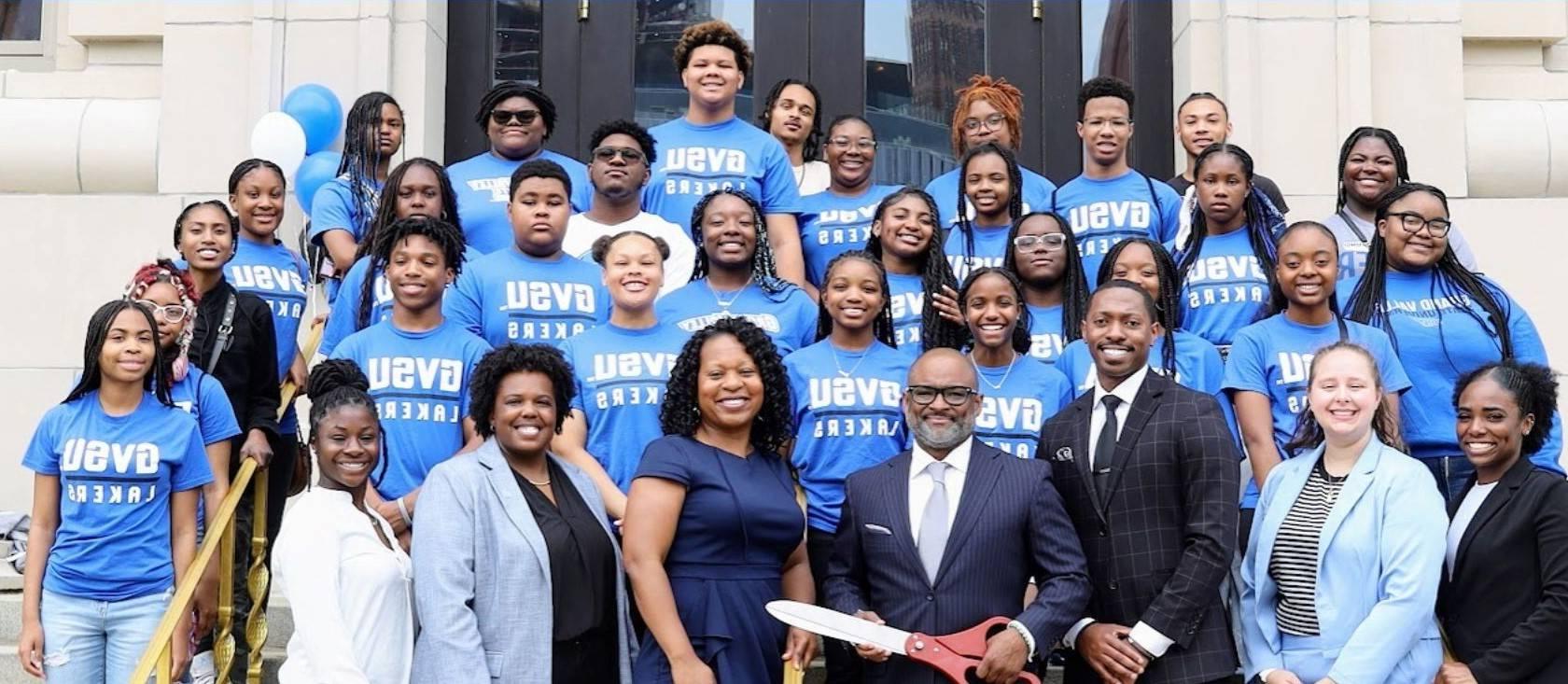 Group Photo of Upward Bound Detroit staff and students